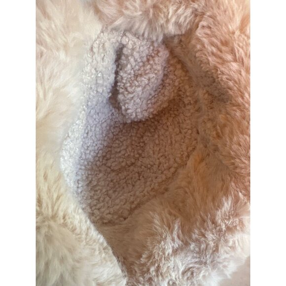 Reversible Faux Fur & Sherpa Bucket Hat - Picture 3 of 4